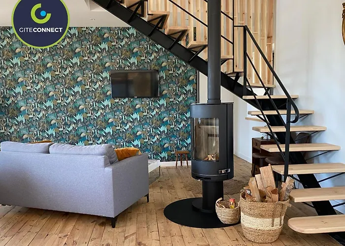 La Grange By Caro Cantoin